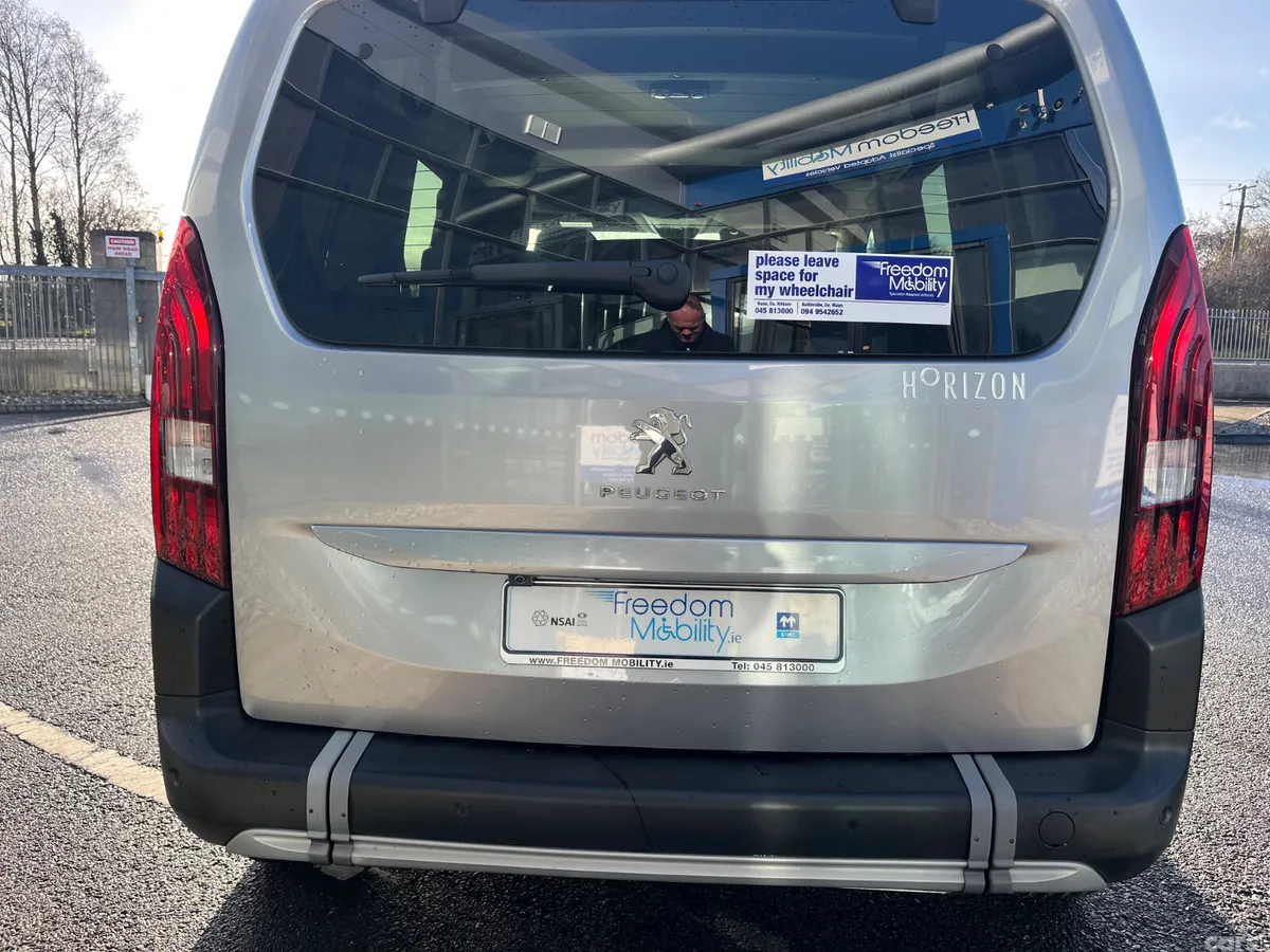 Peugeot Rifter MPV, Diesel, 2021, Silver