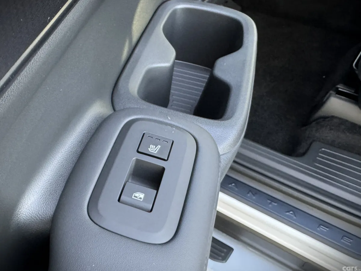 Hyundai Santa Fe SUV, Petrol Plug-in Hybrid, 2027, Black