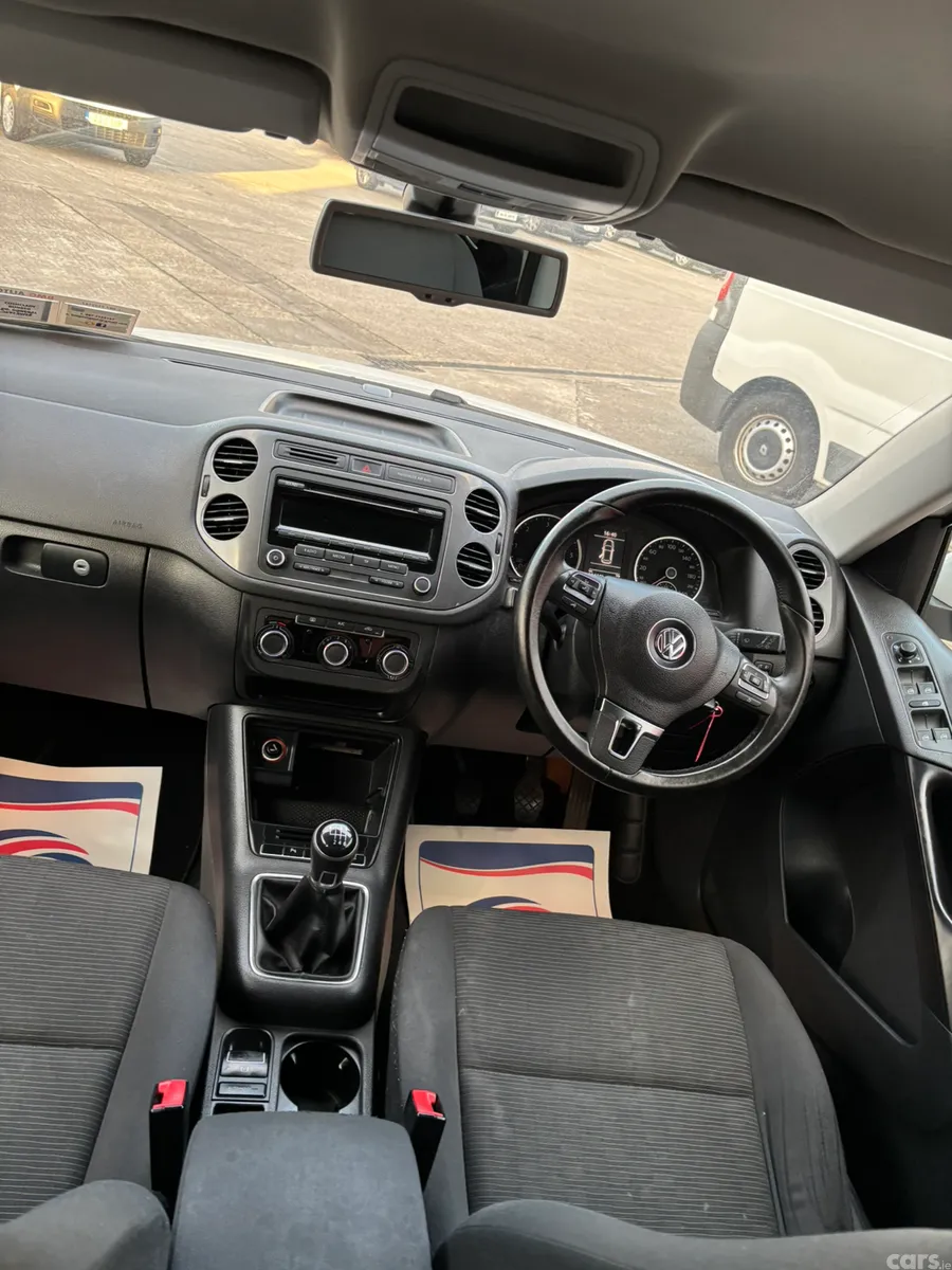 Volkswagen Tiguan SUV, Diesel, 2013, White