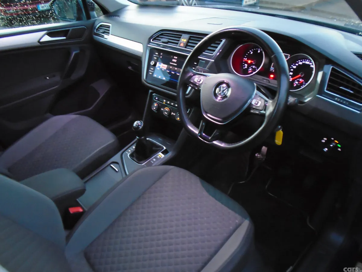 Volkswagen Tiguan SUV, Diesel, 2018, Blue