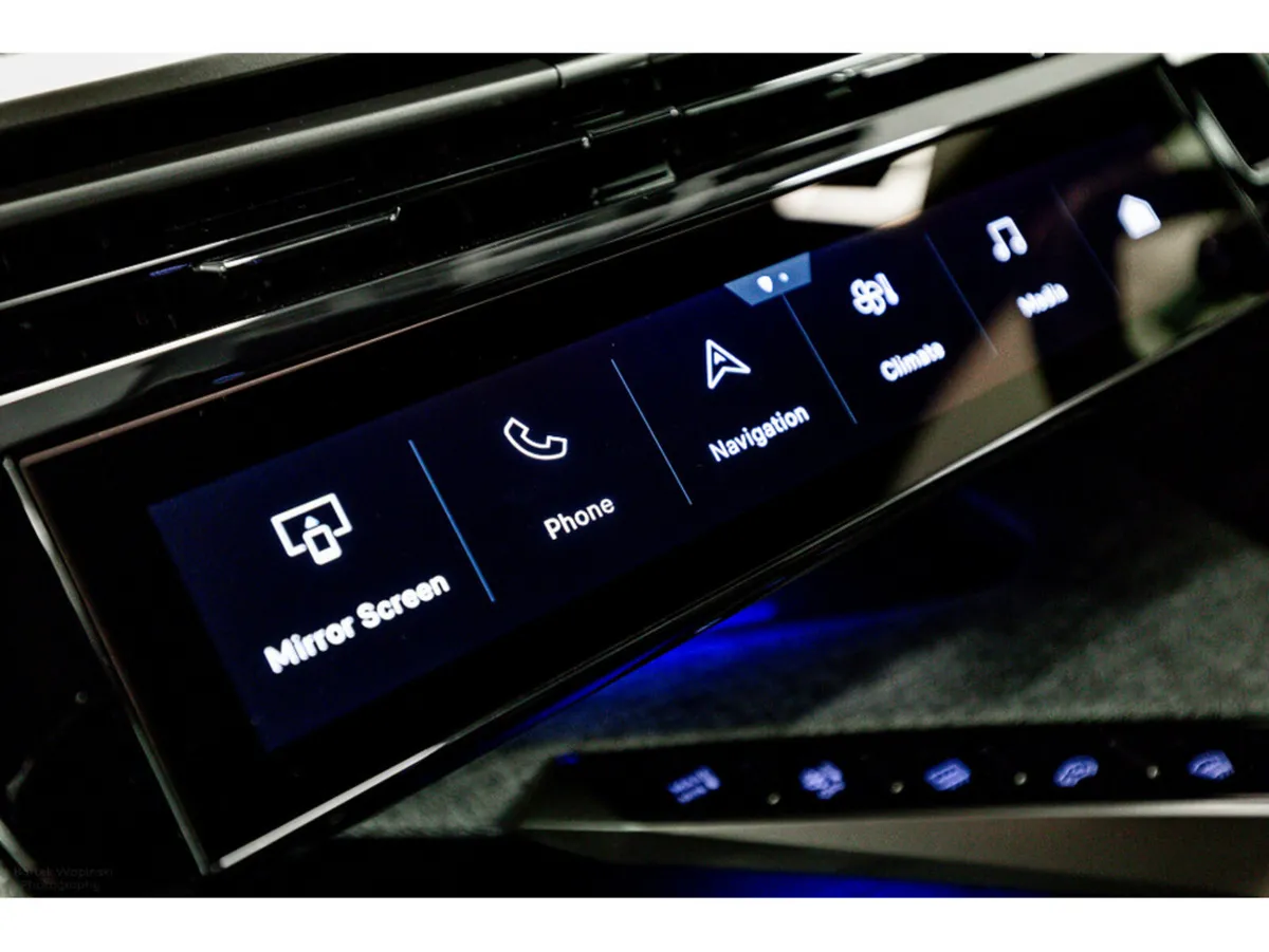 Peugeot 3008 SUV, Electric, 2026, White