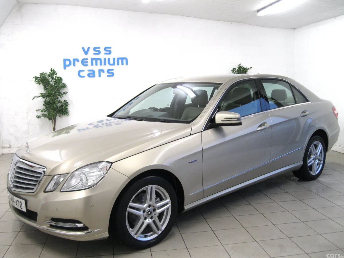 Mercedes-Benz E-Class Saloon, Diesel, 2013, Gold