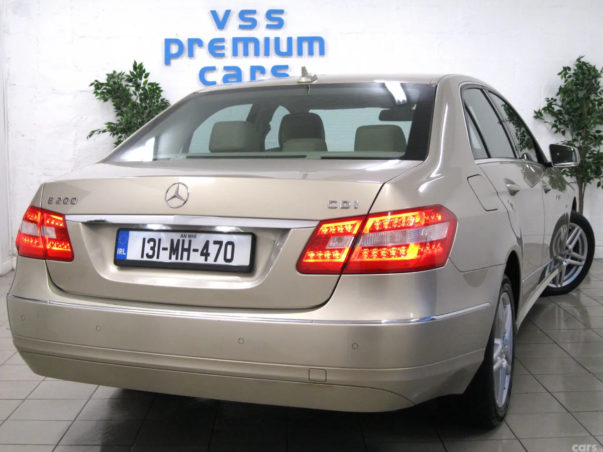 Mercedes-Benz E-Class Saloon, Diesel, 2013, Gold