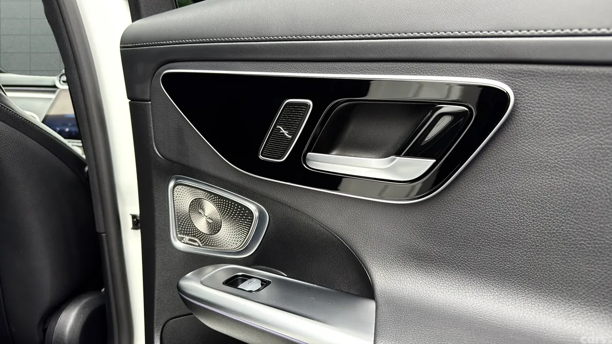 Mercedes-Benz C-Class Estate, Petrol Plug-in Hybrid, 2024, White