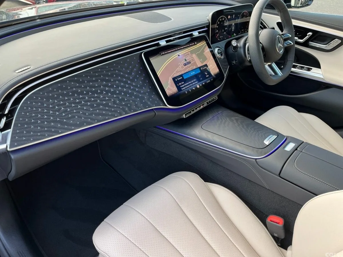 Mercedes-Benz E-Class Saloon, Diesel Plug-in Hybrid, 2026, Blue