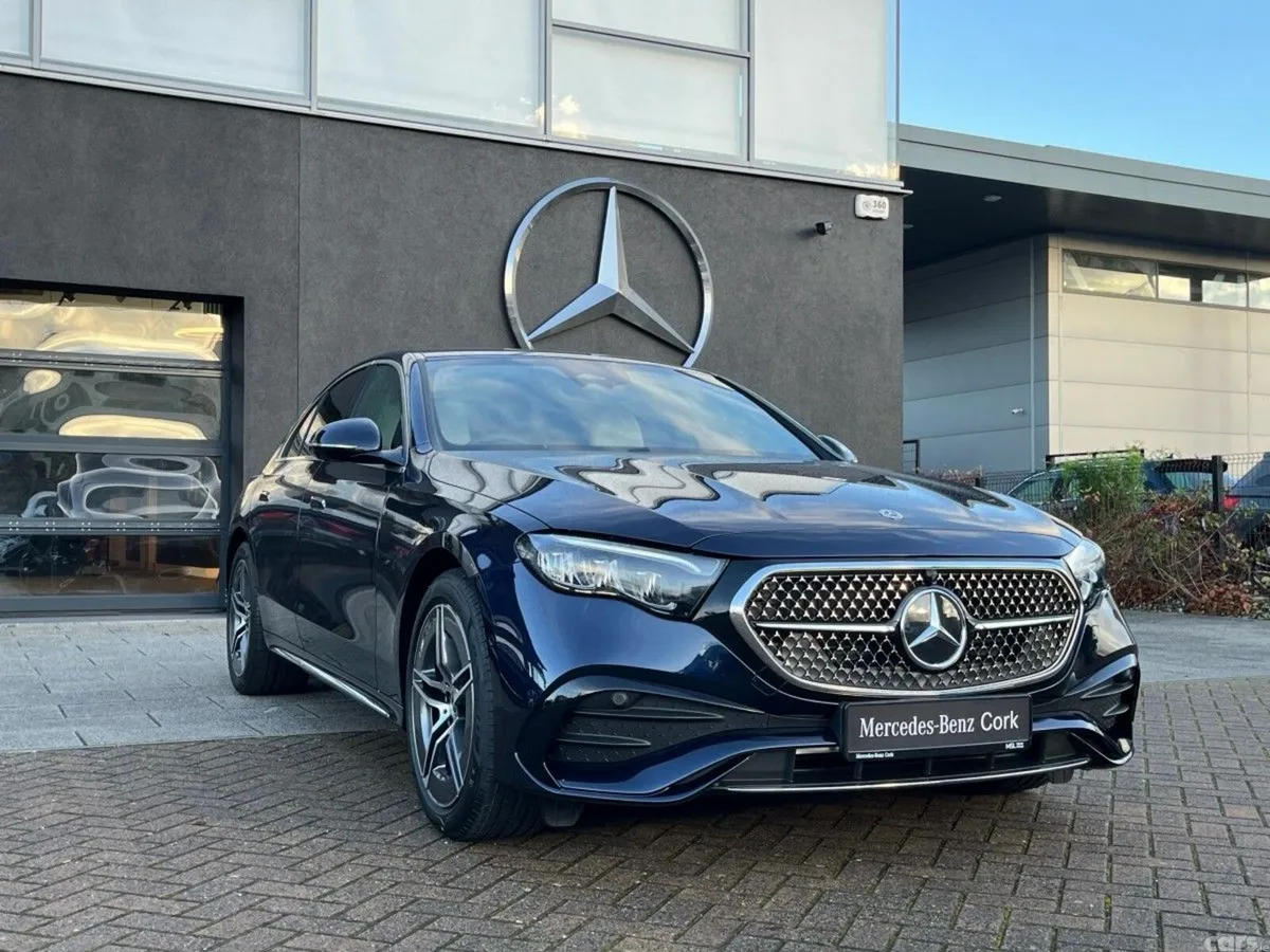 Mercedes-Benz E-Class Saloon, Diesel Plug-in Hybrid, 2026, Blue