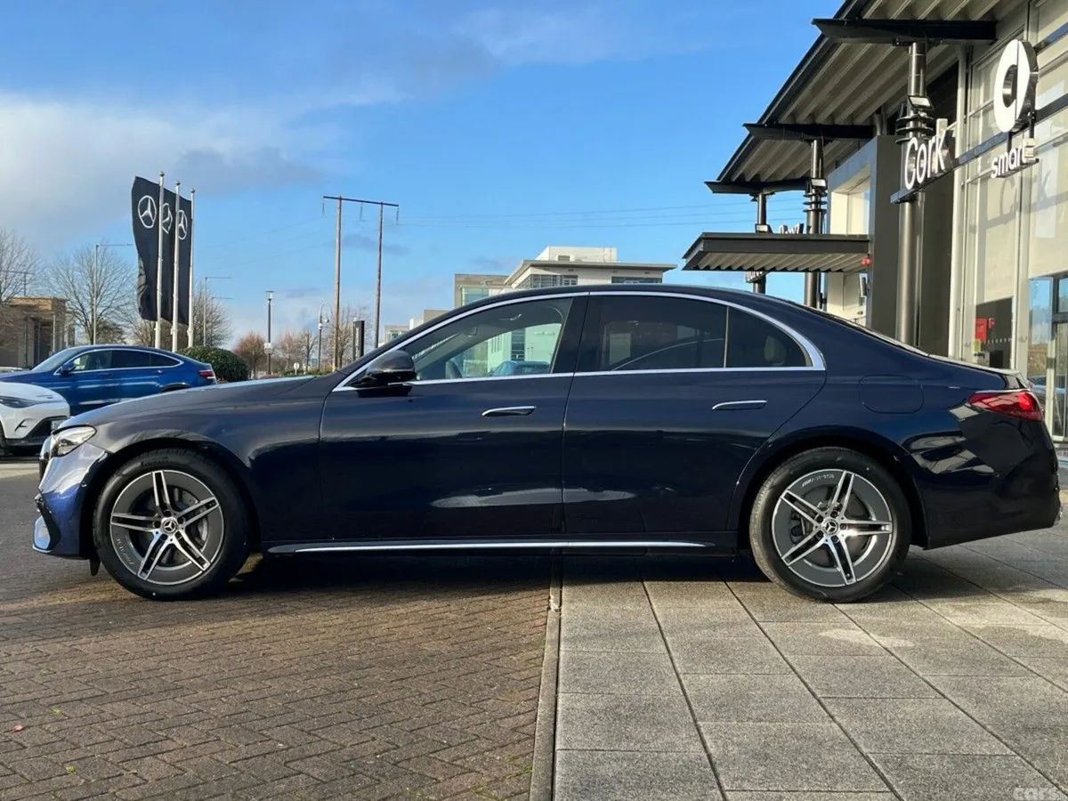 Mercedes-Benz E-Class Saloon, Diesel Plug-in Hybrid, 2026, Blue