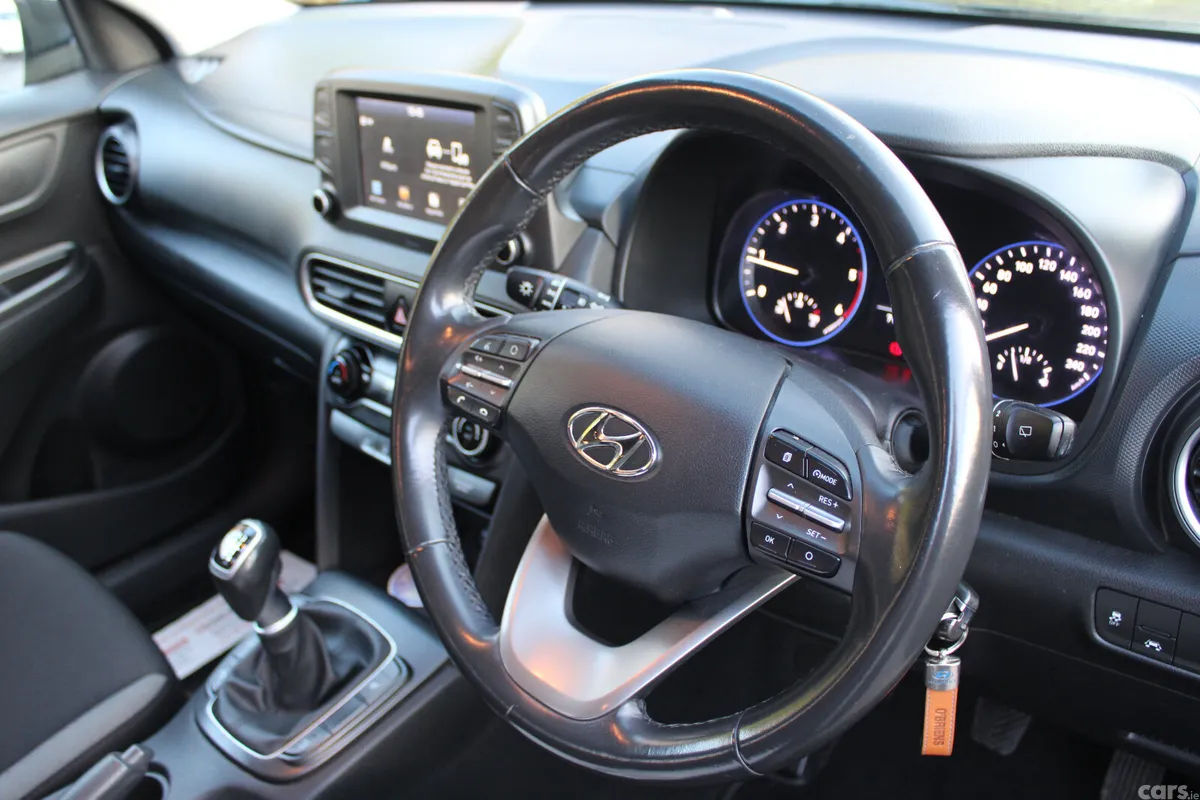 Hyundai KONA MPV, Diesel, 2020, Black
