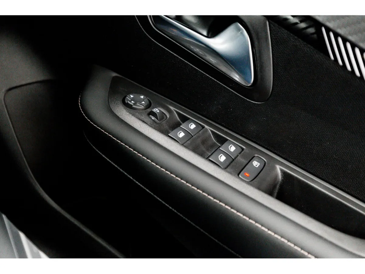 Peugeot 208 Hatchback, Petrol Hybrid, 2026, White