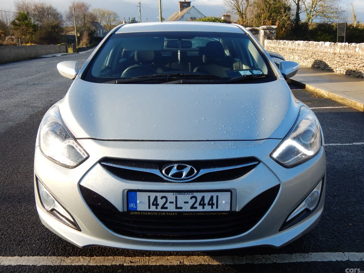 Hyundai i40 Saloon, Diesel, 2014, Silver