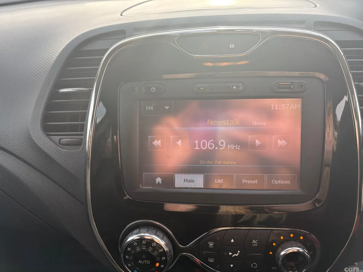 Renault Captur Hatchback, Diesel, 2014, Black
