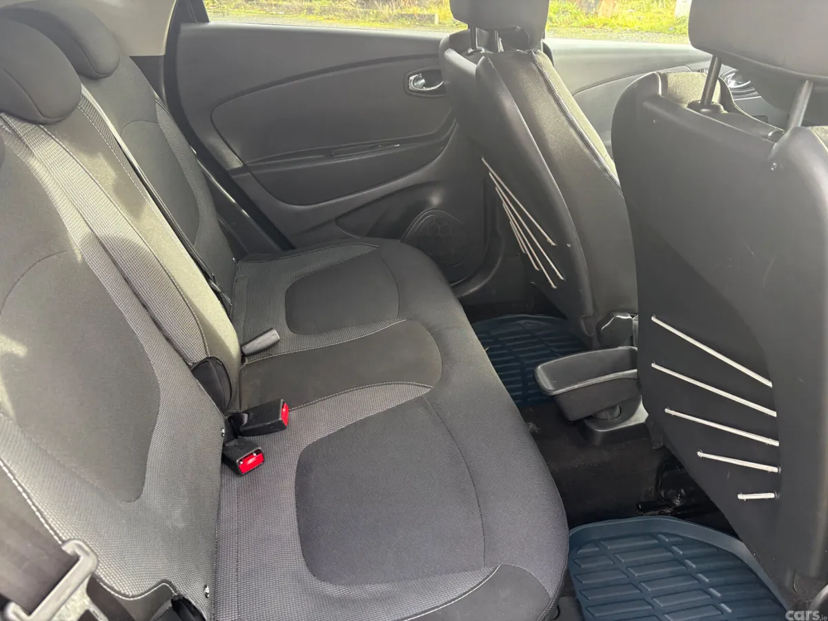 Renault Captur Hatchback, Diesel, 2014, Black