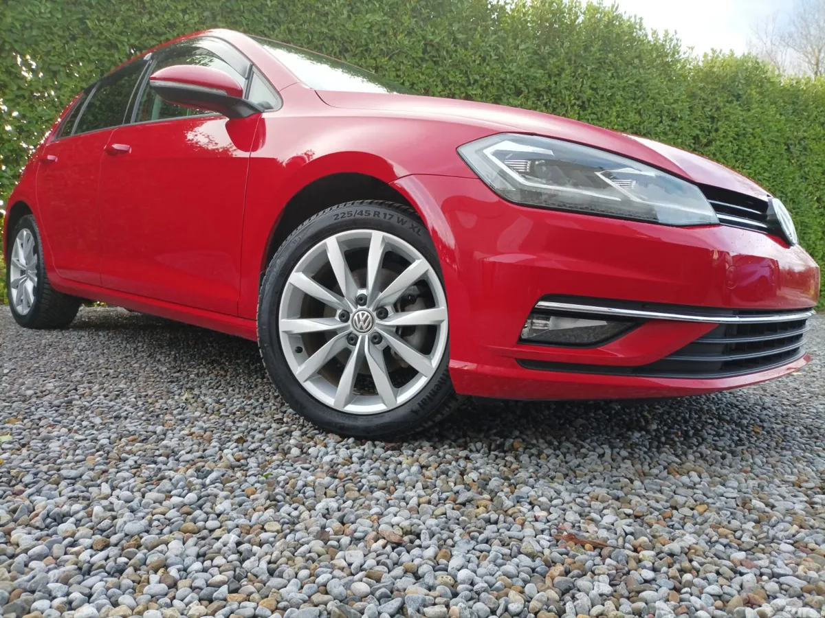 Volkswagen Golf Hatchback, Petrol, 2019, Red
