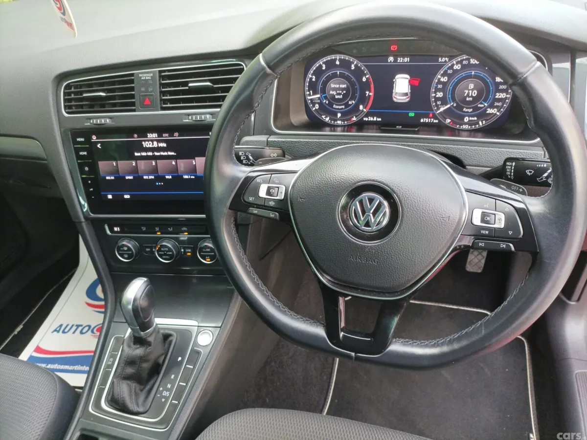 Volkswagen Golf Hatchback, Petrol, 2019, Red