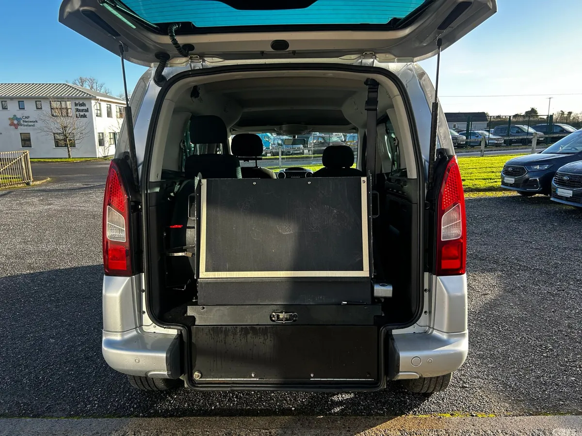 Peugeot Partner Tepee Estate, Diesel, 2017, Grey