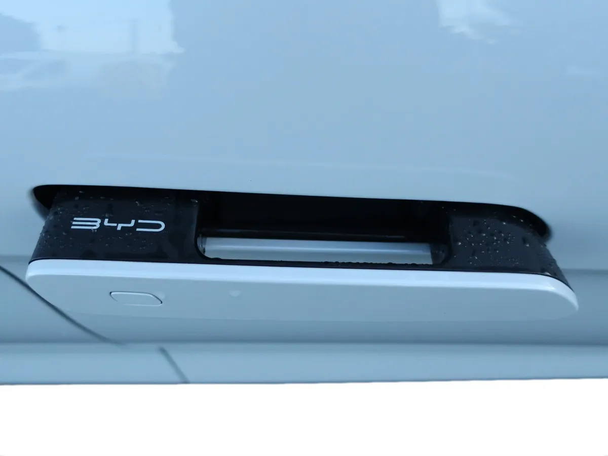 BYD SEAL Saloon, Electric, 2024, Grey