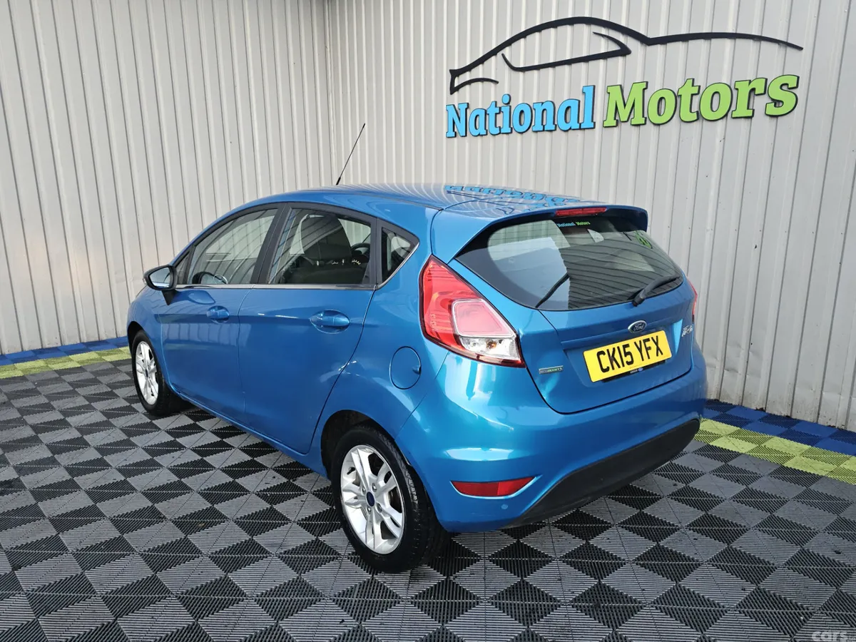 Ford Fiesta Hatchback, Petrol, 2015, Blue