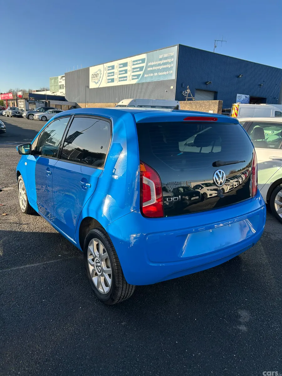 Volkswagen up! Hatchback, Petrol, 2015, Blue