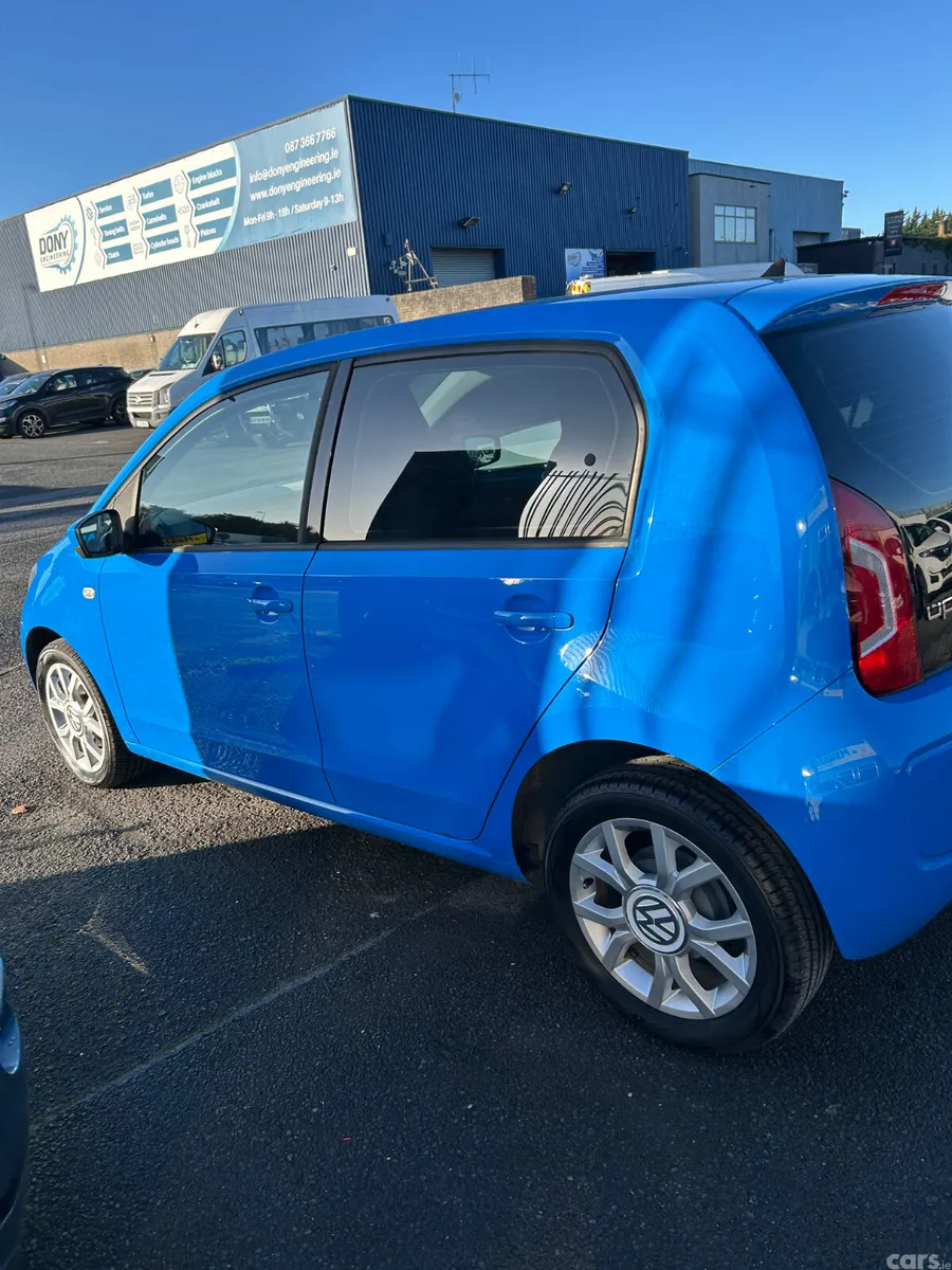 Volkswagen up! Hatchback, Petrol, 2015, Blue