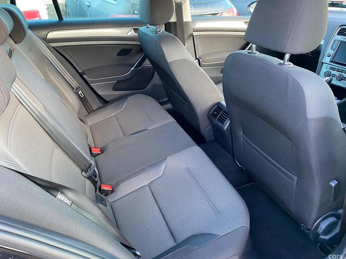 Volkswagen Golf Estate, Petrol, 2016, Black