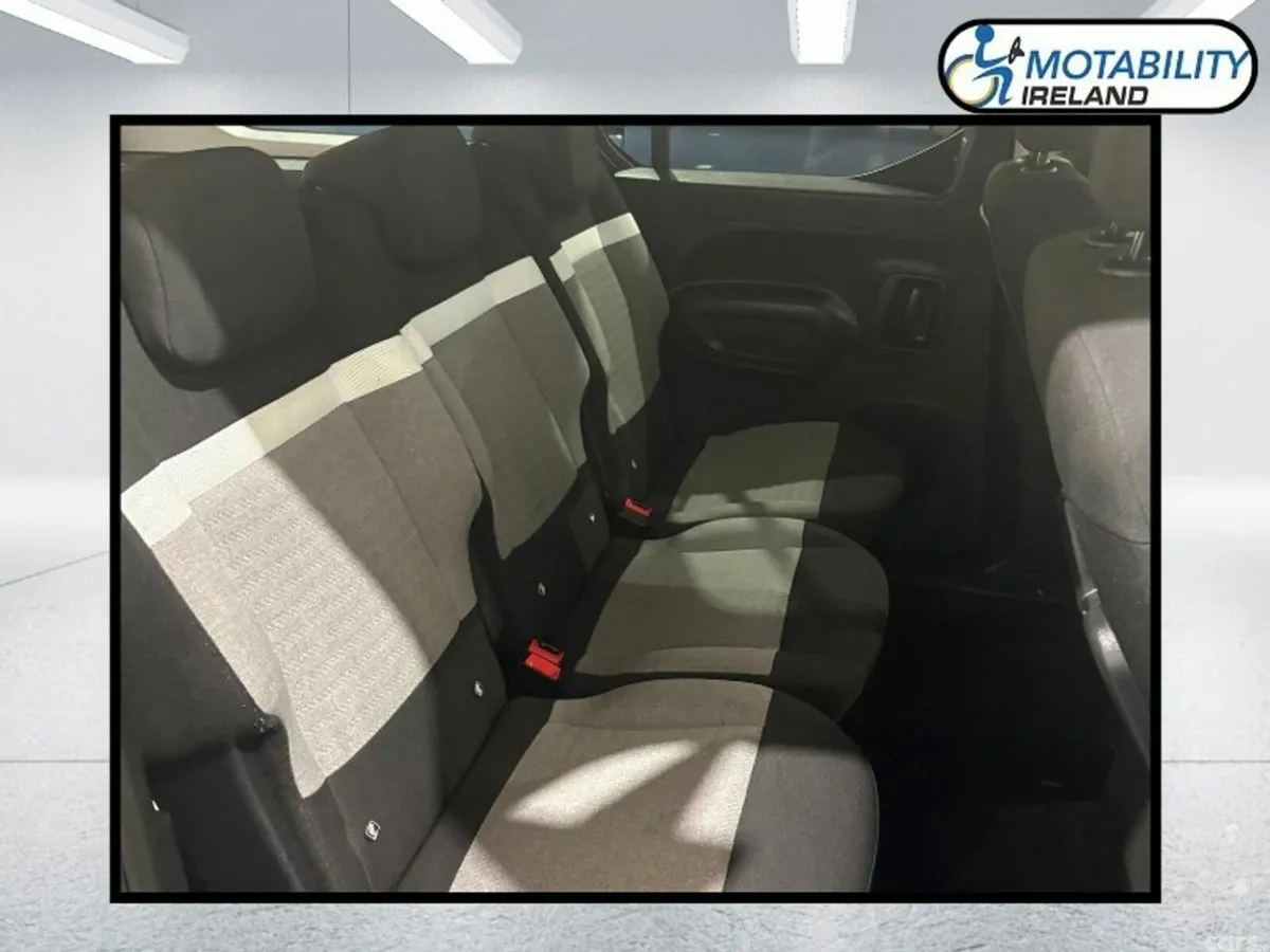 Citroen Berlingo Multispace MPV, Diesel, 2026, Grey