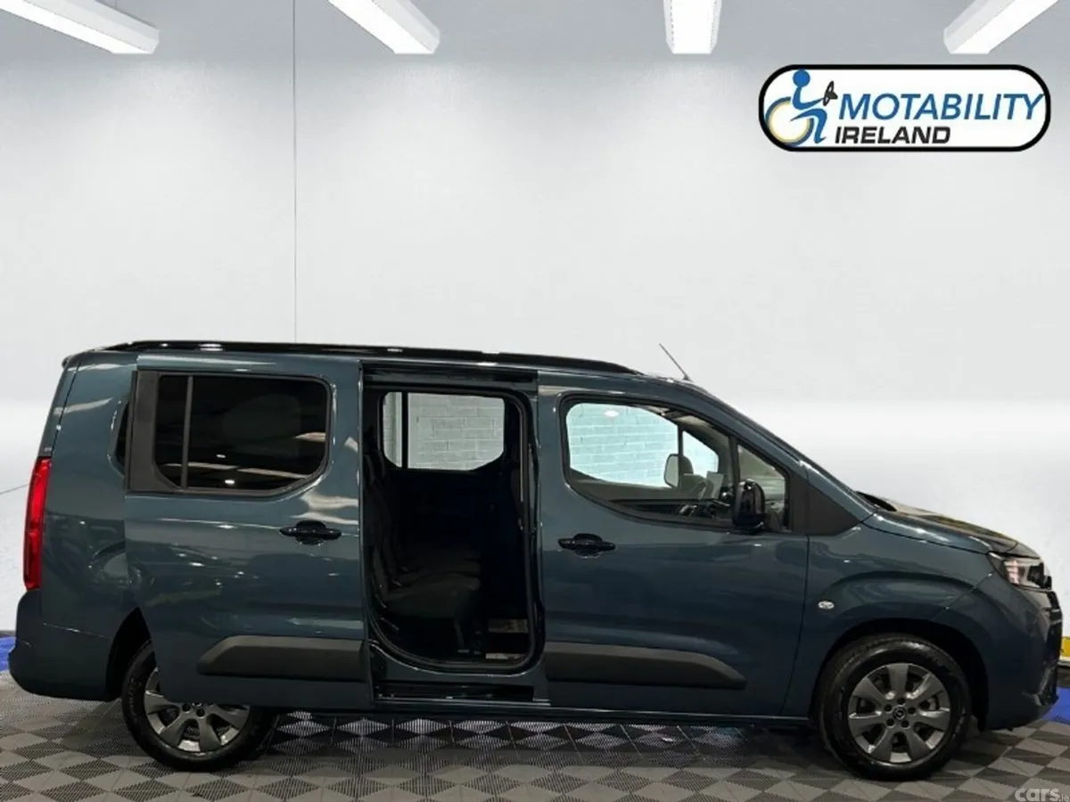 Opel Combo MPV, Diesel, 2026, Blue