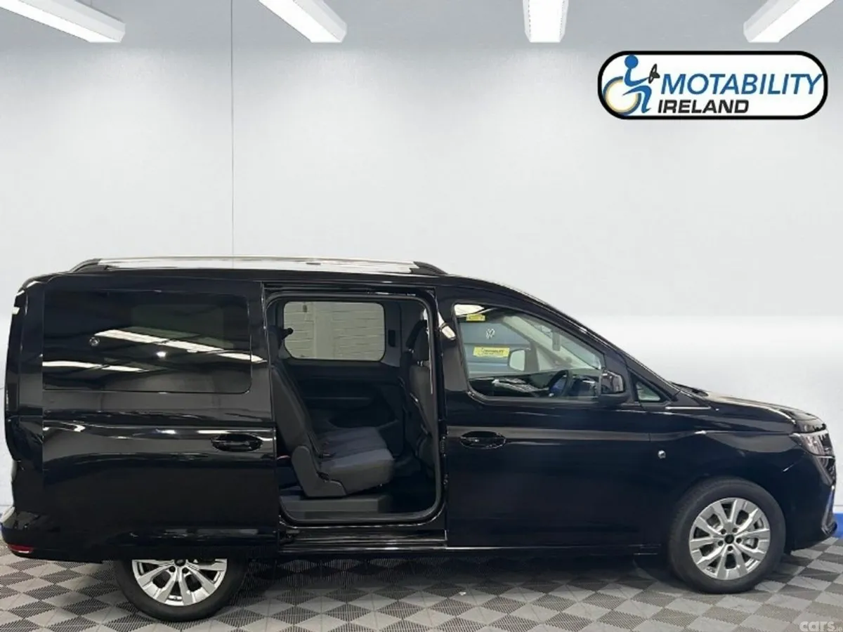 Ford Tourneo Connect MPV, Diesel, 2026, Black