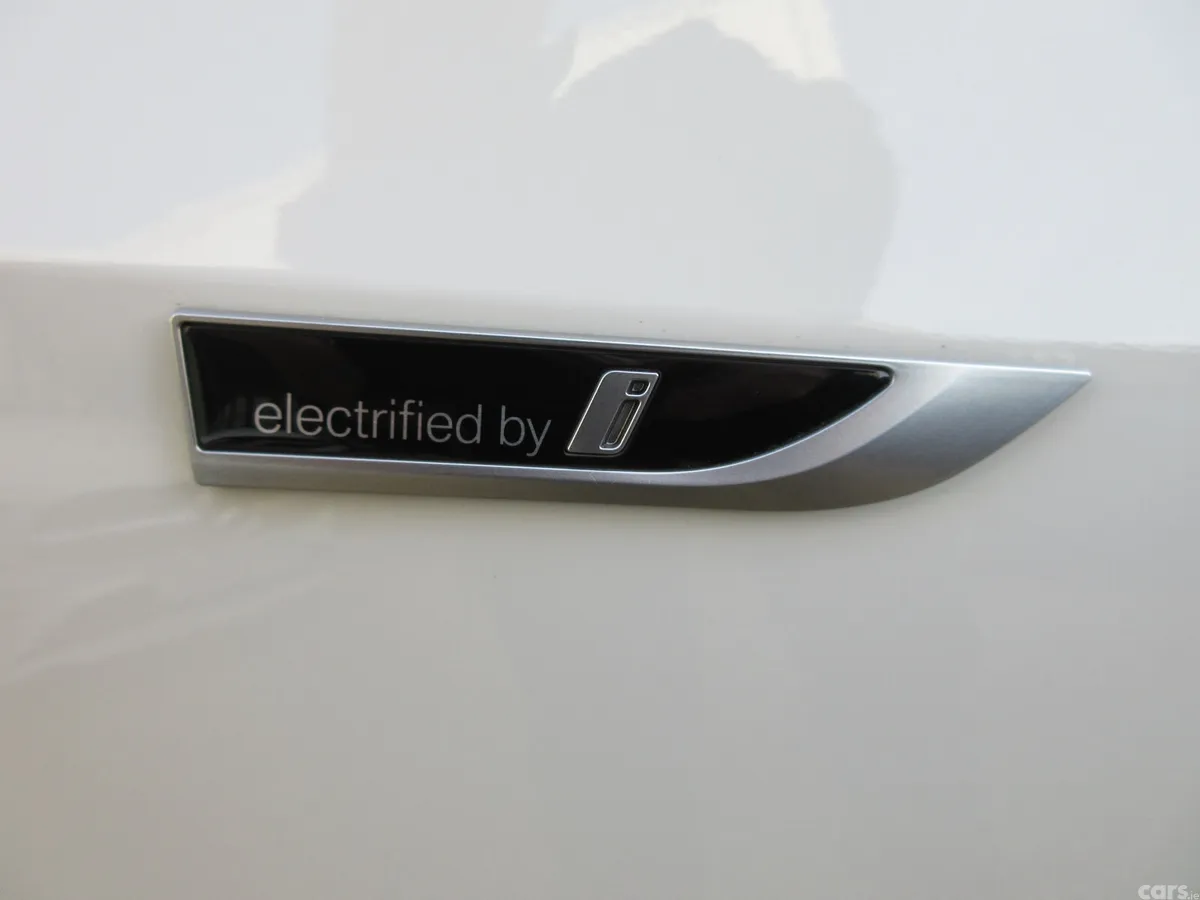 BMW 2-Series Hatchback, Petrol Plug-in Hybrid, 2023, White