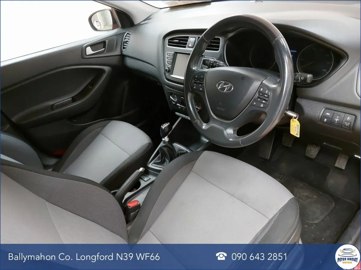 Hyundai i20 Hatchback, Petrol, 2019, Red