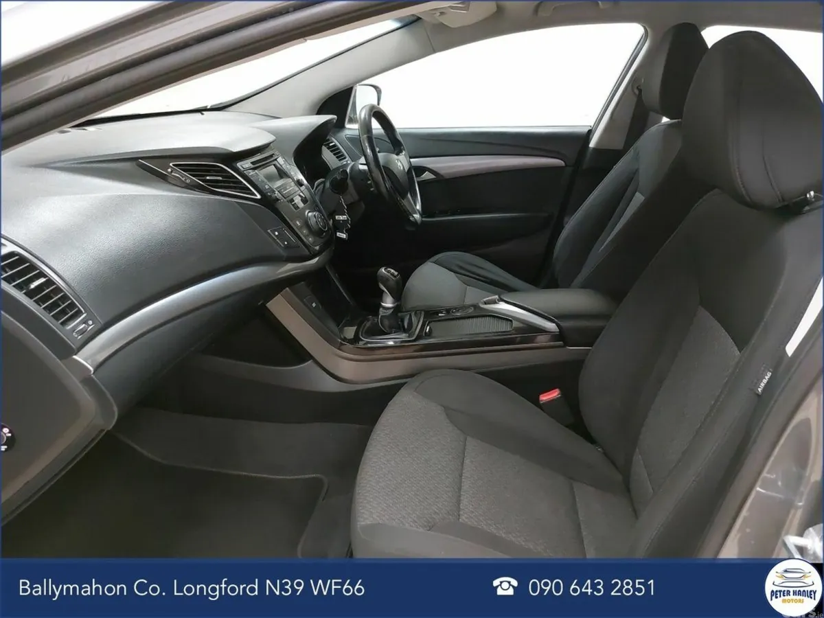 Hyundai i40 Saloon, Diesel, 2016, Silver
