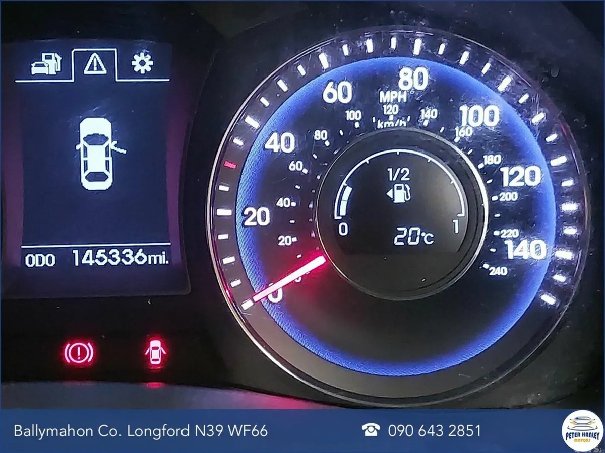 Hyundai i40 Saloon, Diesel, 2016, Silver