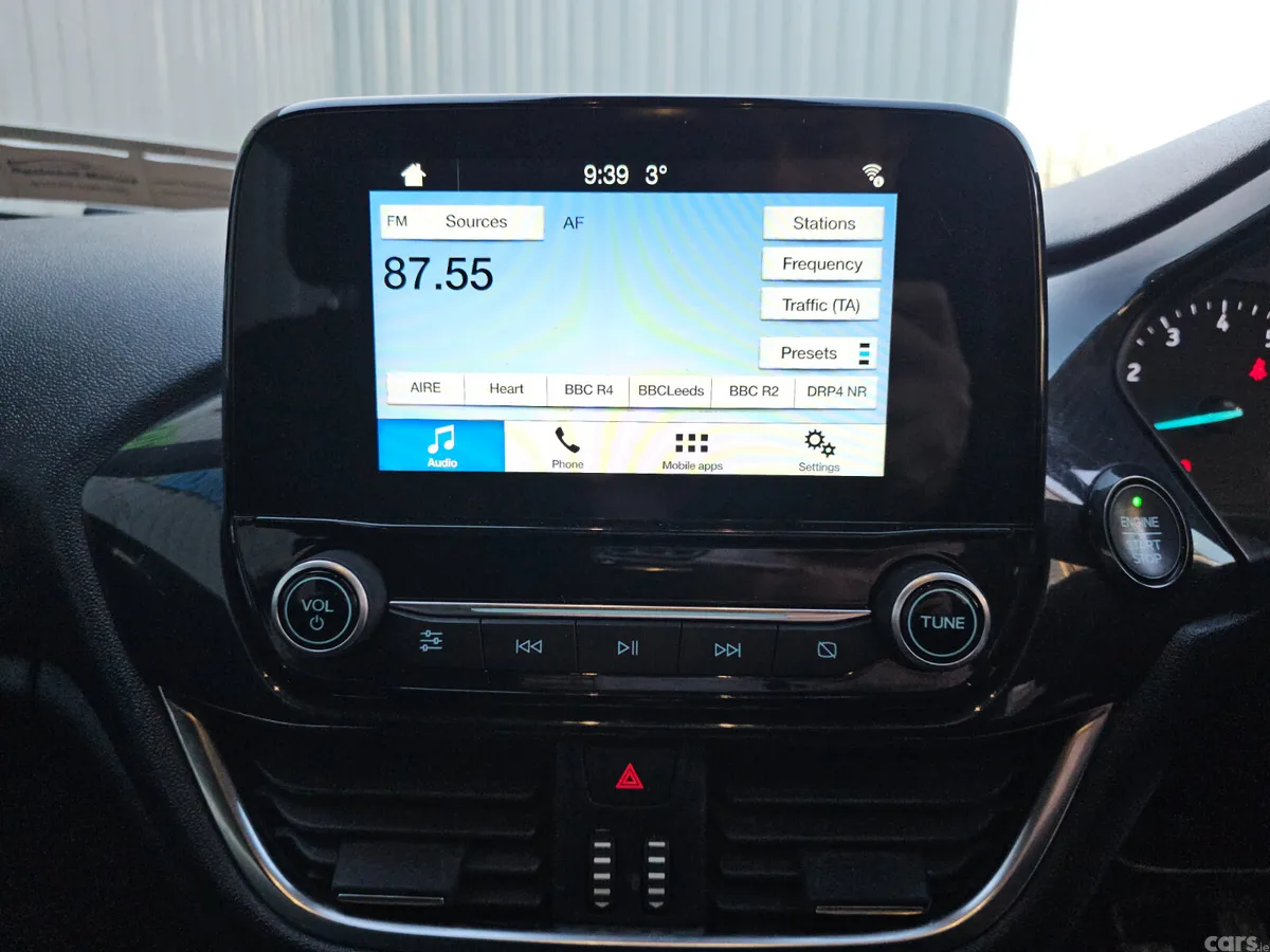 Ford Fiesta Hatchback, Petrol, 2018, White