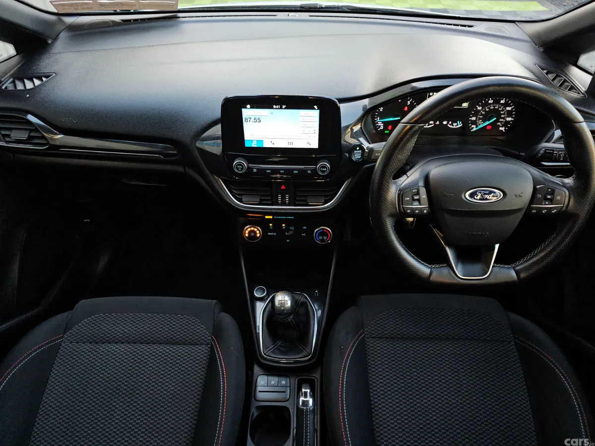 Ford Fiesta Hatchback, Petrol, 2018, White
