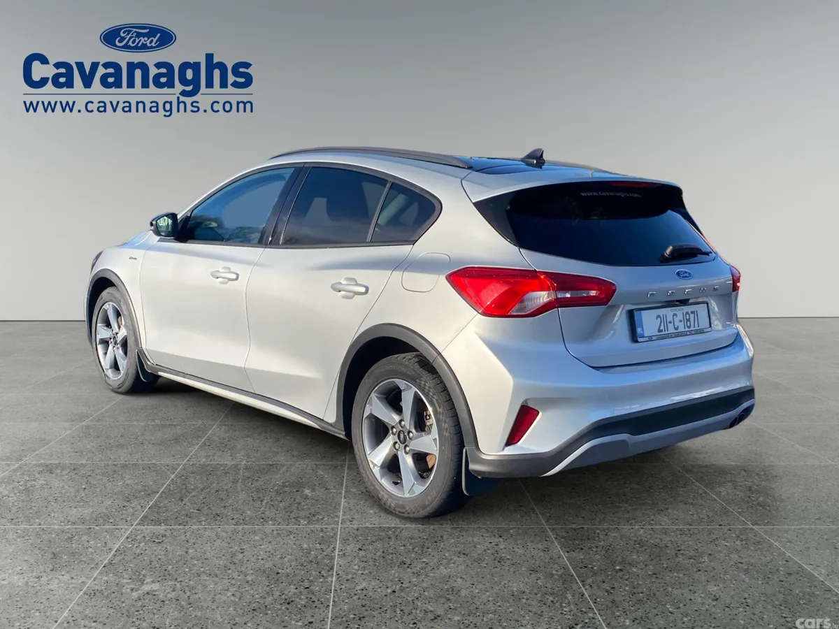 Ford Focus Hatchback, Petrol, 2021, Grey