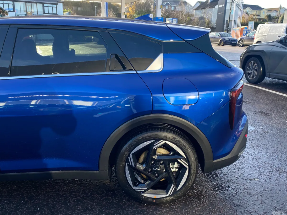 Kia K4 Hatchback, Petrol, 2026, Blue
