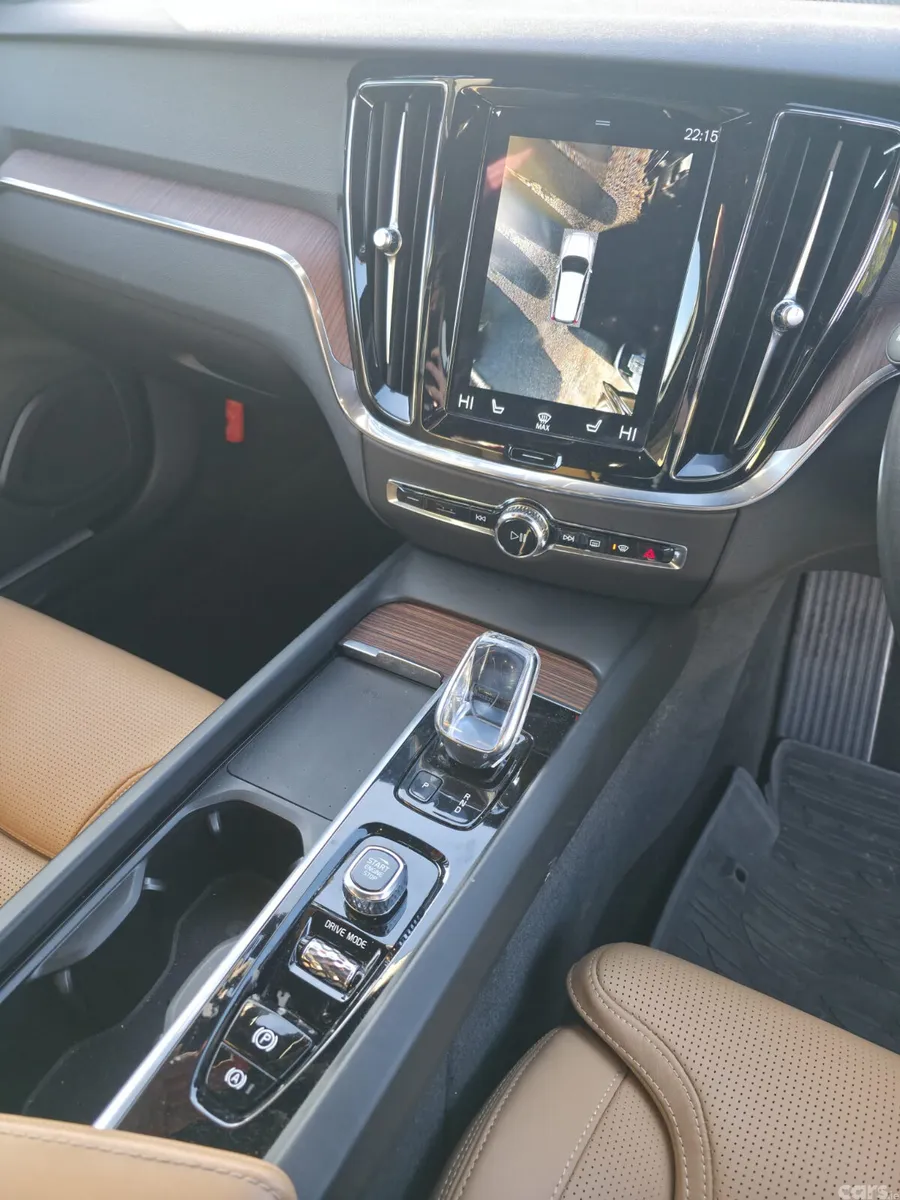 Volvo V60 Estate, Petrol, 2021, Grey