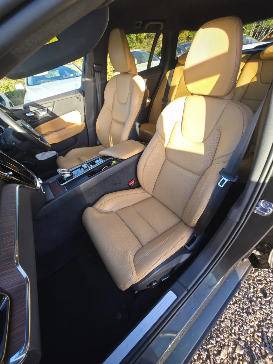 Volvo V60 Estate, Petrol, 2021, Grey