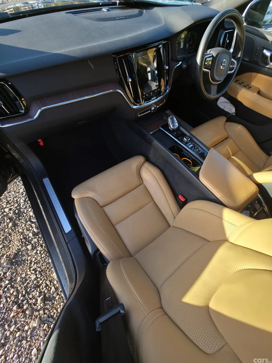 Volvo V60 Estate, Petrol, 2021, Grey