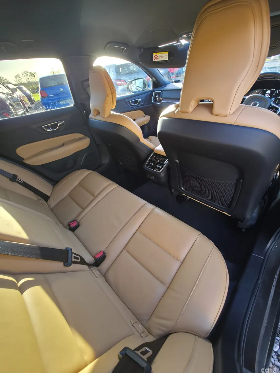 Volvo V60 Estate, Petrol, 2021, Grey