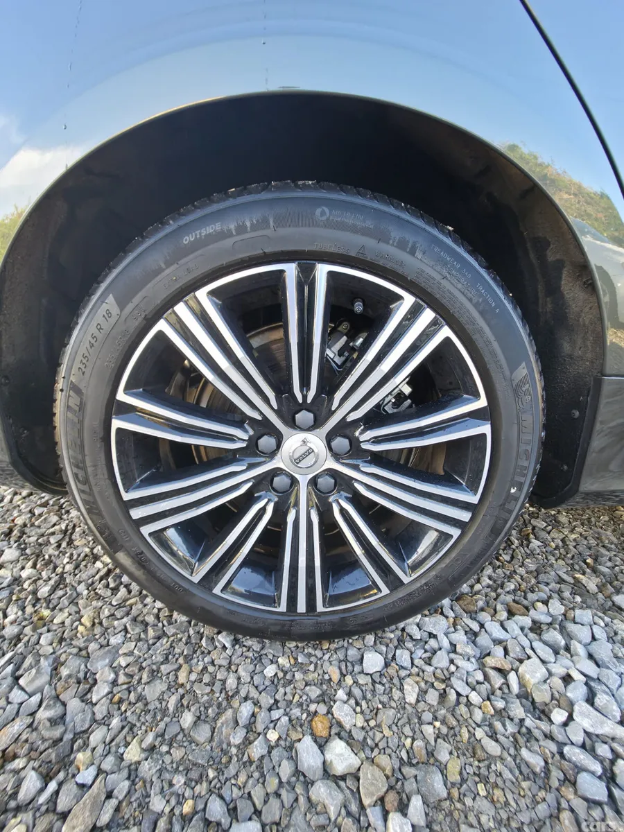 Volvo V60 Estate, Petrol, 2021, Grey