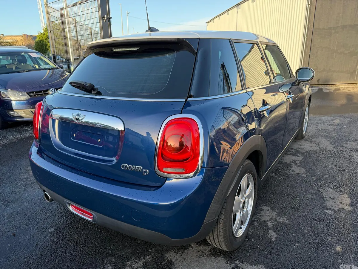 Mini Mini Hatchback, Petrol, 2017, Blue