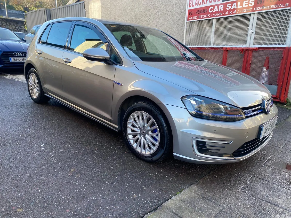 Volkswagen Golf Hatchback, Petrol Plug-in Hybrid, 2016, Silver