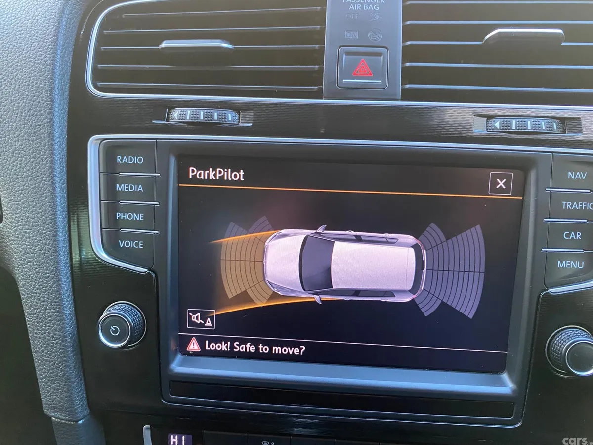 Volkswagen Golf Hatchback, Petrol Plug-in Hybrid, 2016, Silver