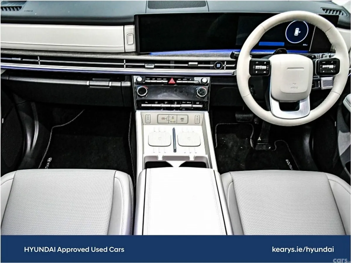 Hyundai Santa Fe SUV, Petrol Plug-in Hybrid, 2027, Black