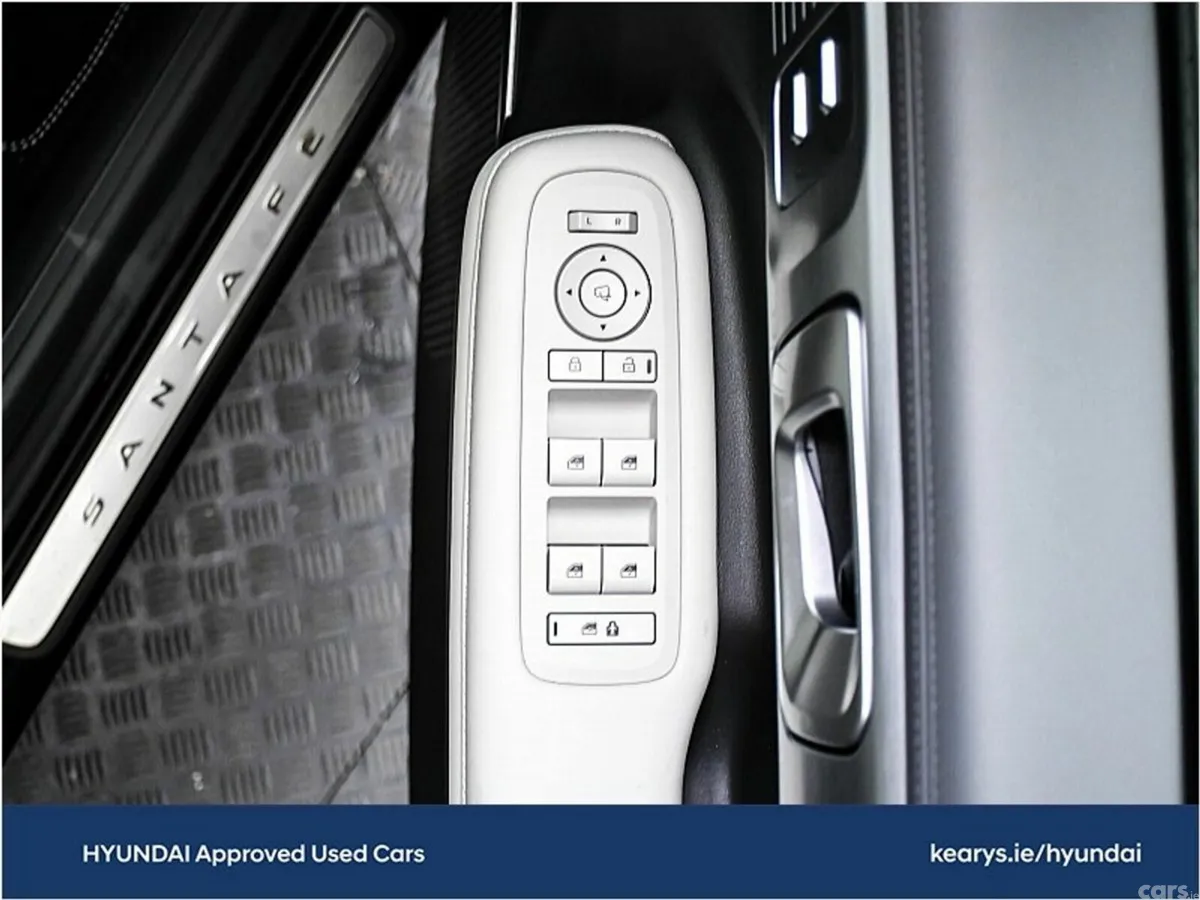 Hyundai Santa Fe SUV, Petrol Plug-in Hybrid, 2027, Black