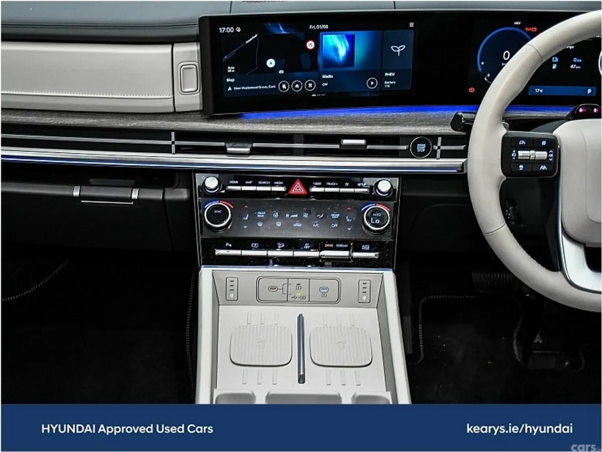 Hyundai Santa Fe SUV, Petrol Plug-in Hybrid, 2027, Black