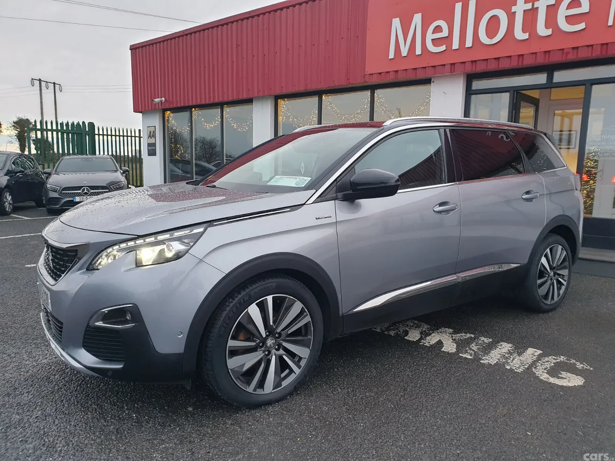 Peugeot 5008 MPV, Diesel, 2020, Grey
