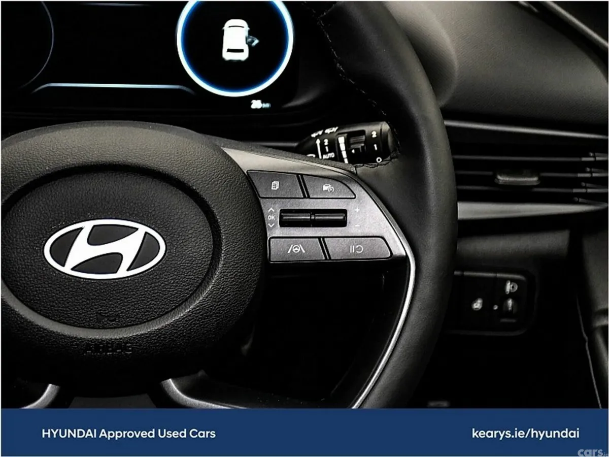 Hyundai Bayon SUV, Petrol, 2027, Red