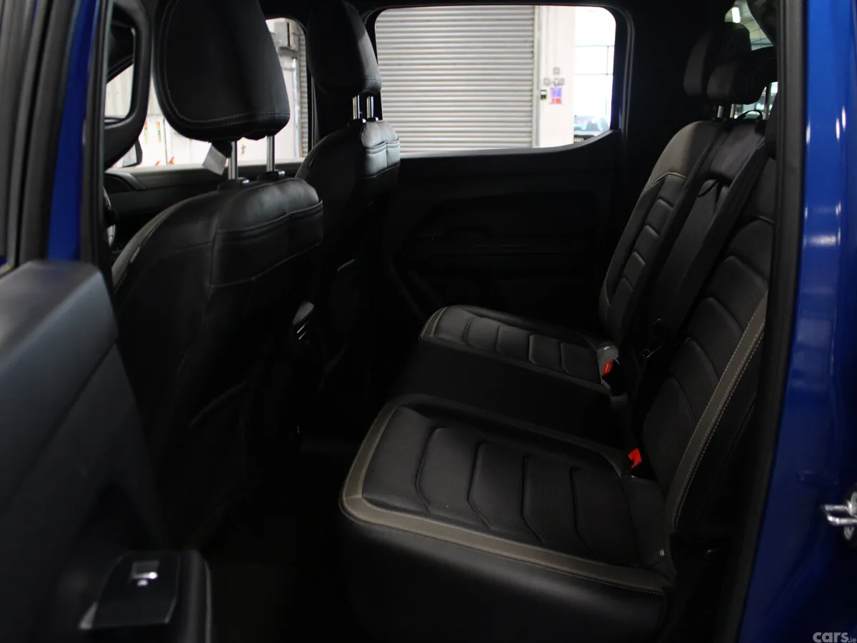 Volkswagen Amarok Pick Up, Diesel, 2024, Blue