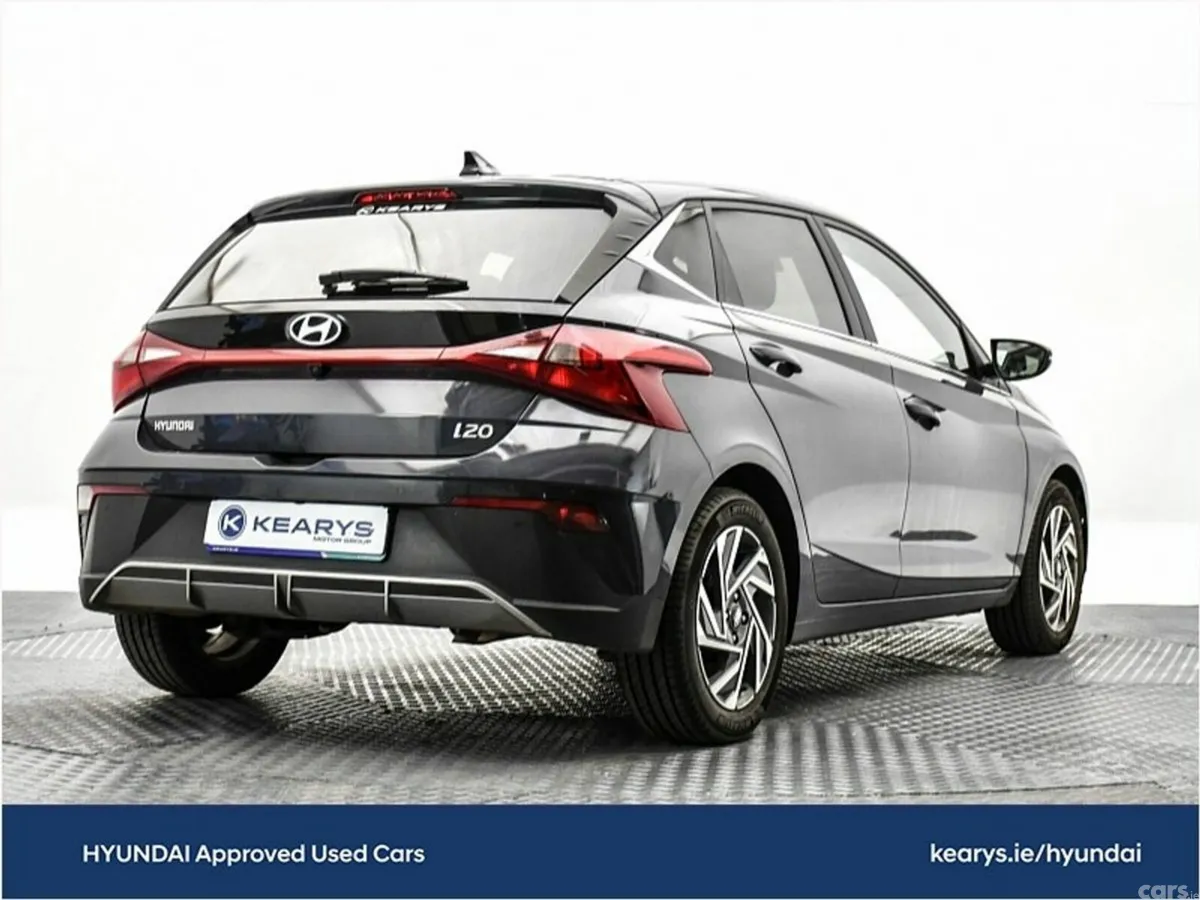 Hyundai i20 Hatchback, Petrol, 2027, Grey